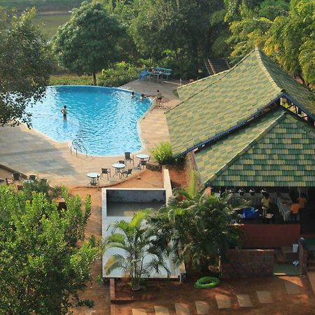 Cherilyn Monta Resort - Ratnagiri Vatul Ngoại thất bức ảnh