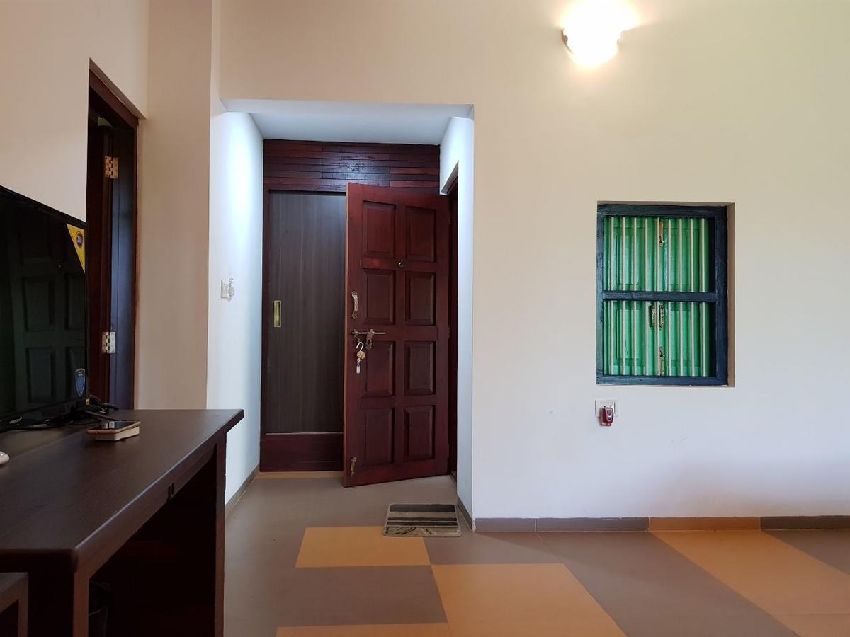 Cherilyn Monta Resort - Ratnagiri Vatul Ngoại thất bức ảnh