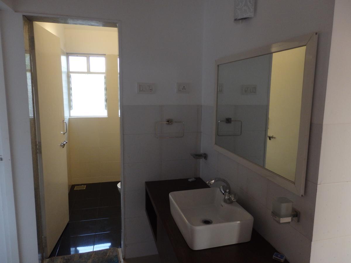 Cherilyn Monta Resort - Ratnagiri Vatul Ngoại thất bức ảnh