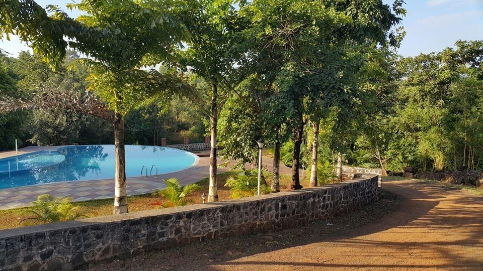 Cherilyn Monta Resort - Ratnagiri Vatul Ngoại thất bức ảnh